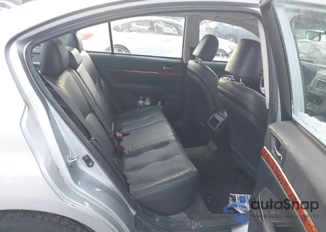 2012 Subaru Legacy 2.5I Limited из США, поврежденный, VIN 4S3BMBK64C3034391